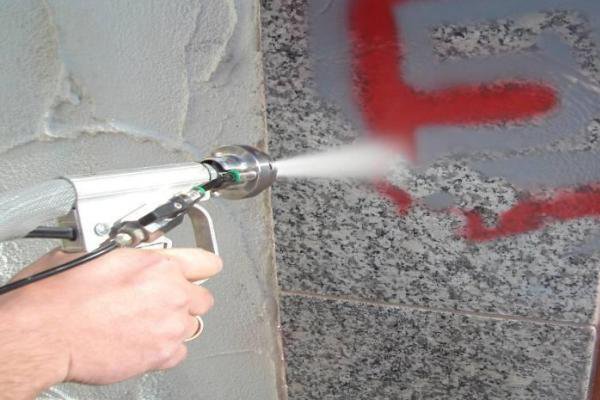 Graffiti verwijderen